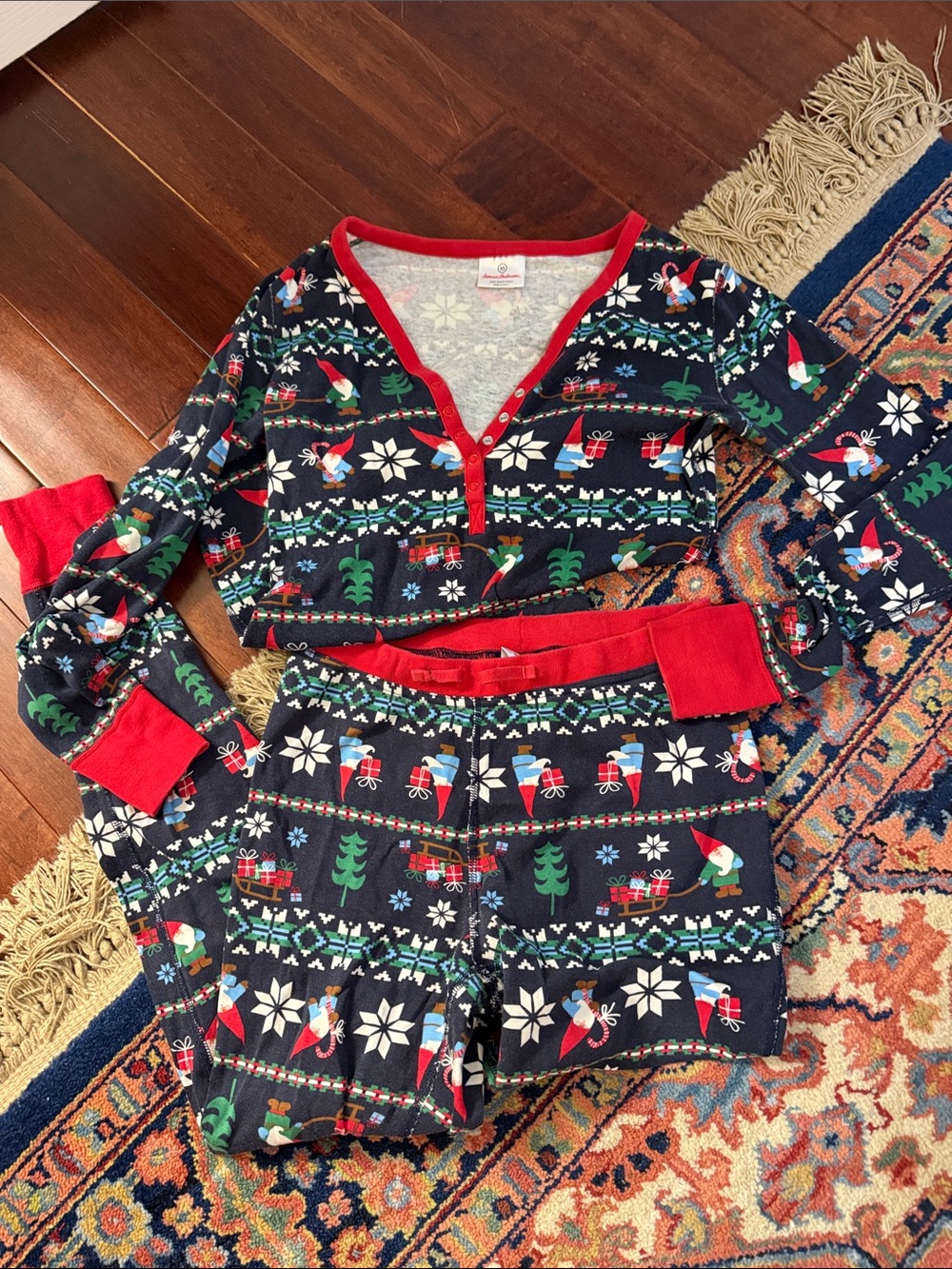 Hanna Andersson Gnome Sweet Gnome Navy & Red Holiday Gnome Pajama Set